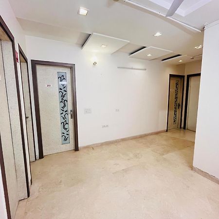 Hotel Park Pride Pitampura New Delhi, Couple Friendly Экстерьер фото