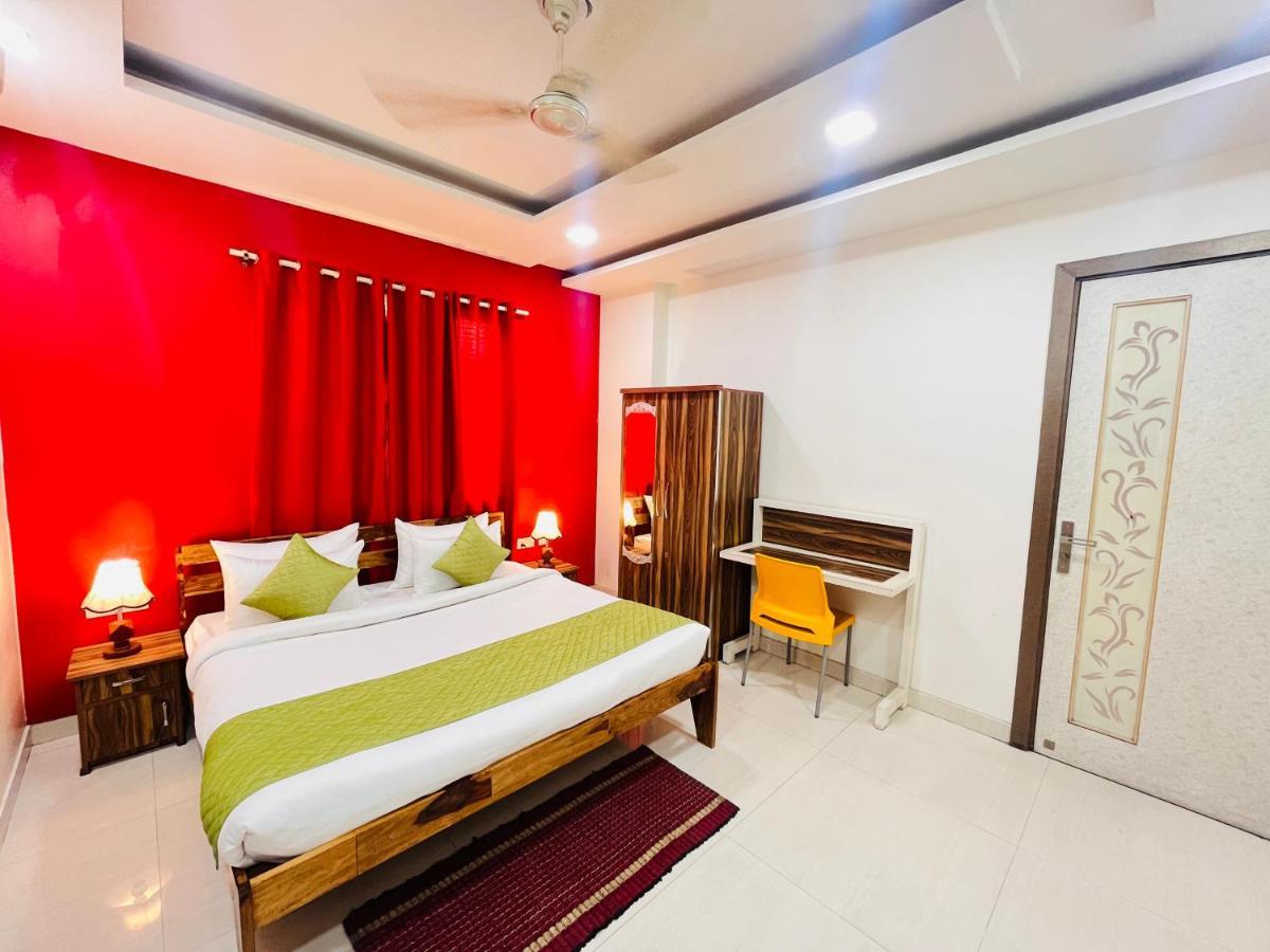 Hotel Park Pride Pitampura New Delhi, Couple Friendly Экстерьер фото