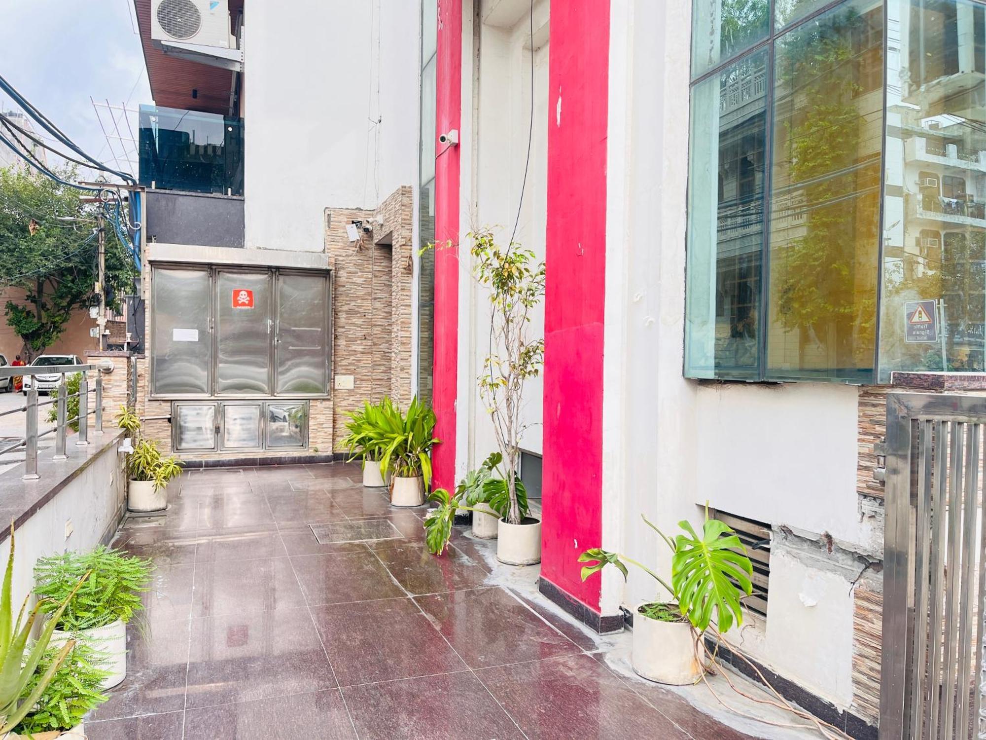 Hotel Park Pride Pitampura New Delhi, Couple Friendly Экстерьер фото